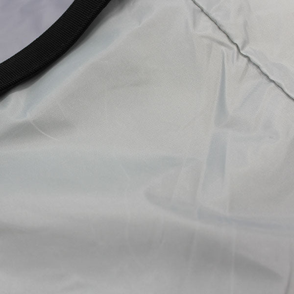 SCRATCH-PROOF COMPARTMENT