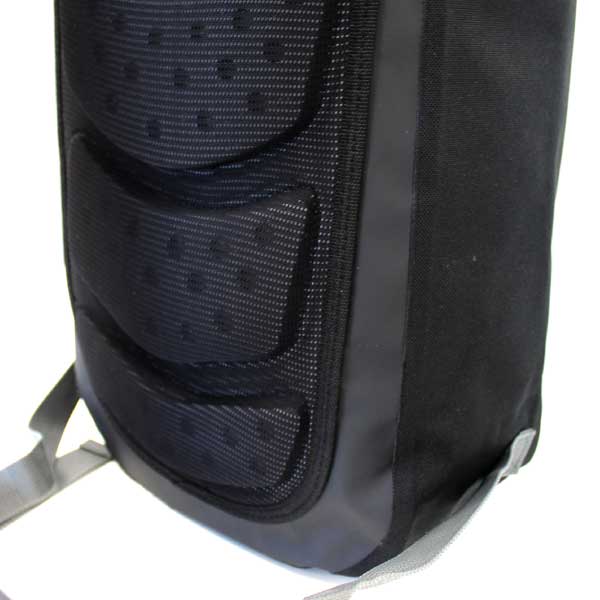 PADDED AIR FLOW PANEL